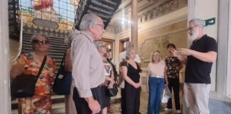 Associados da APACEF visitam Centro Cultural Justiça Federal no Rio